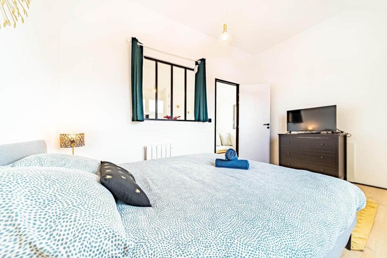 The Pizay Duplex Cozy 2 People - Metro Hotel De Ville Лион Экстерьер фото